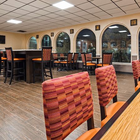 Best Western Tulsa Airport Esterno foto