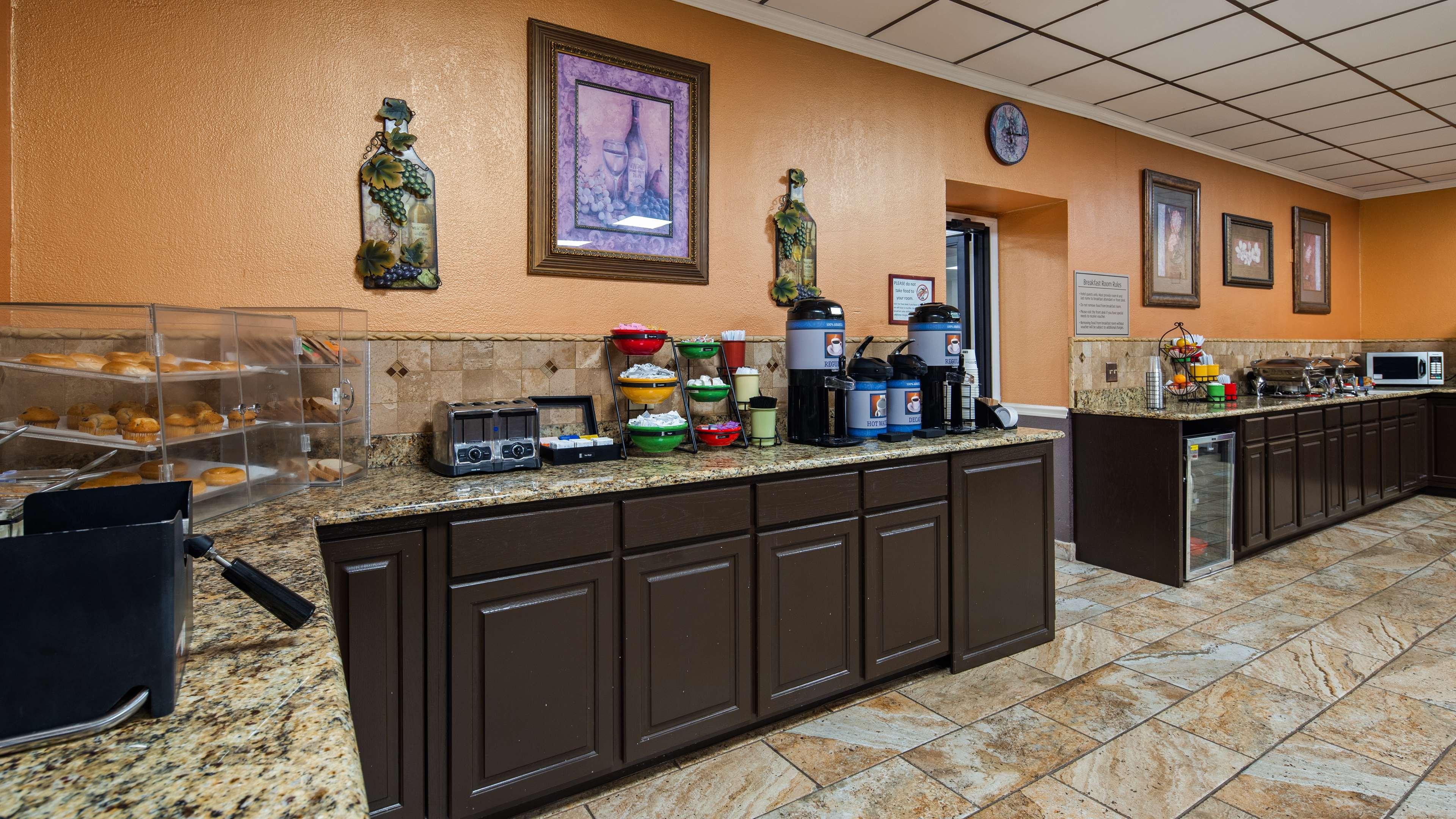 Best Western Tulsa Airport Esterno foto