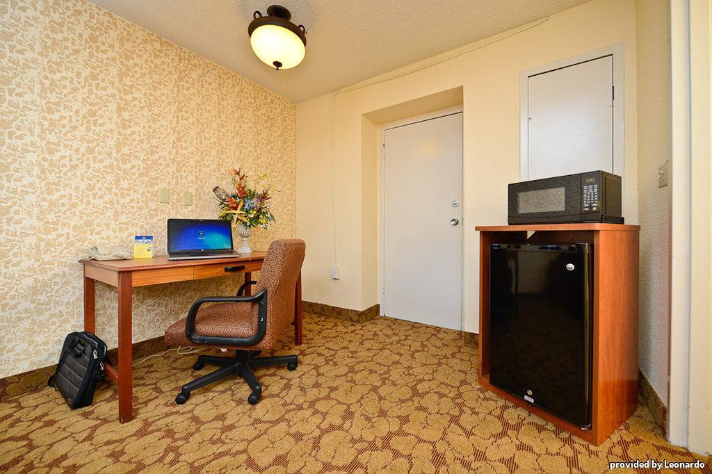 Best Western Tulsa Airport Camera foto
