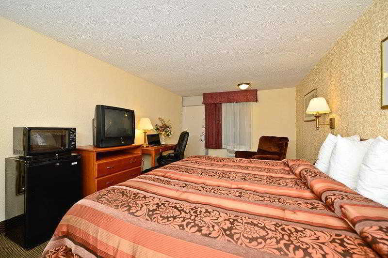 Best Western Tulsa Airport Esterno foto