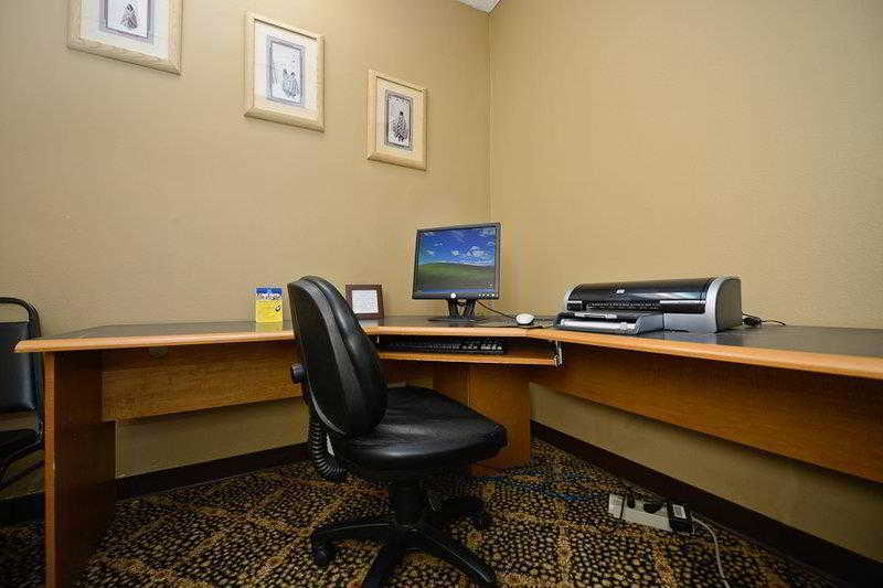 Best Western Tulsa Airport Esterno foto