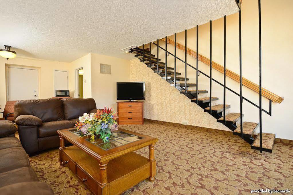 Best Western Tulsa Airport Interno foto