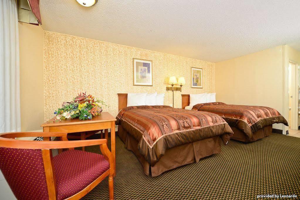 Best Western Tulsa Airport Esterno foto